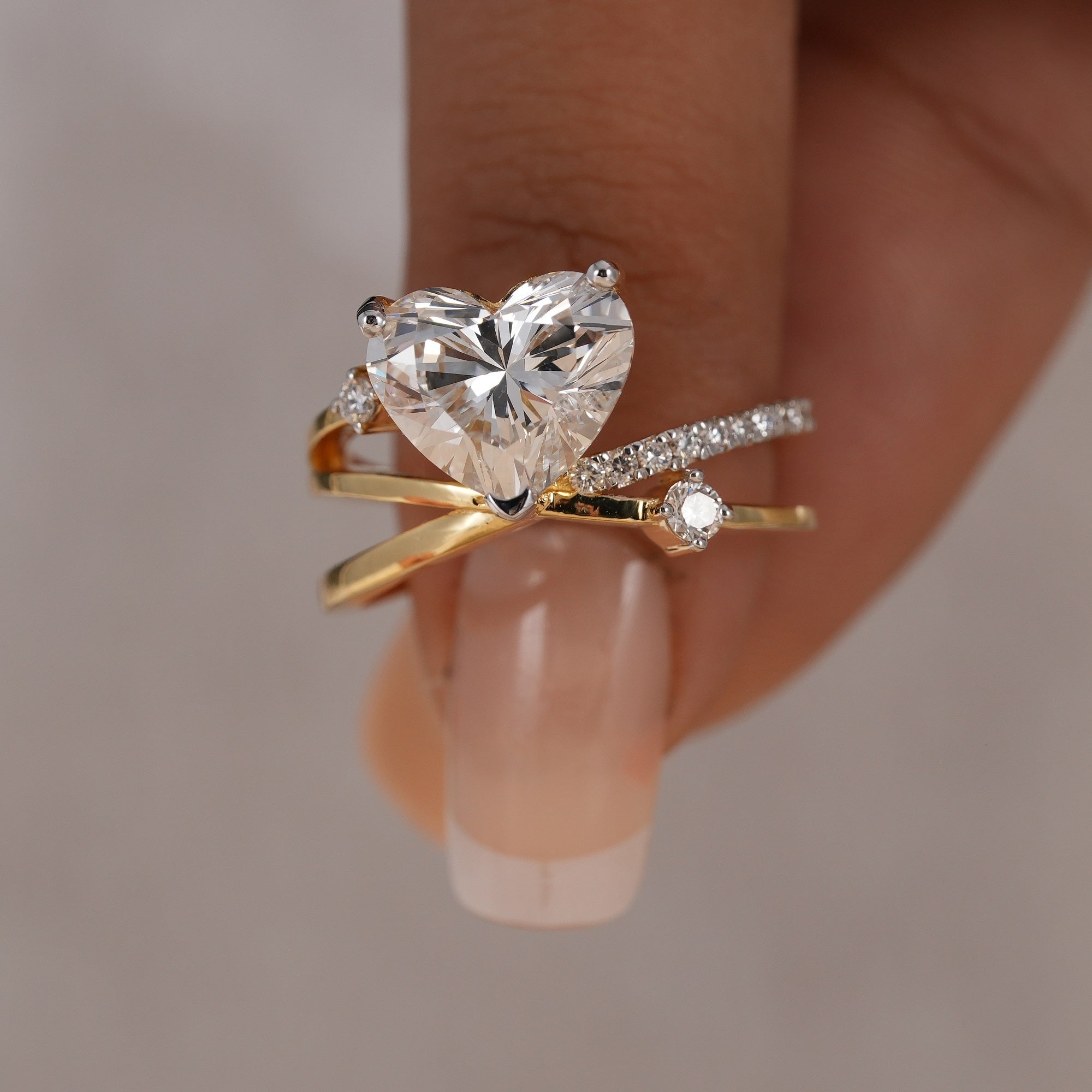 3 CT heart diamond ring close up with crossover band