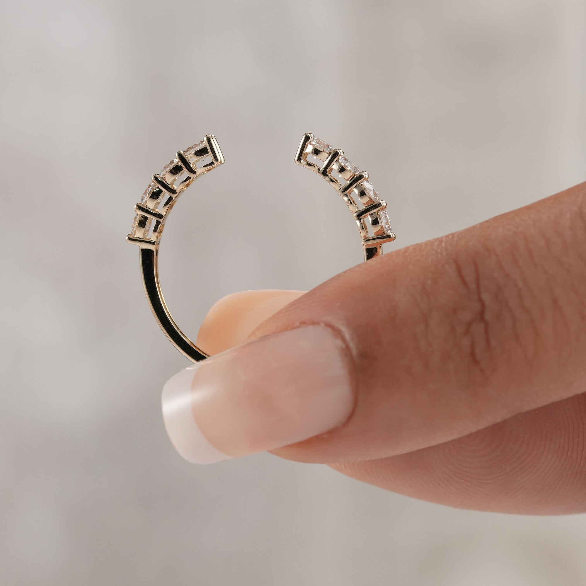 Round diamond minimalist wedding band for women