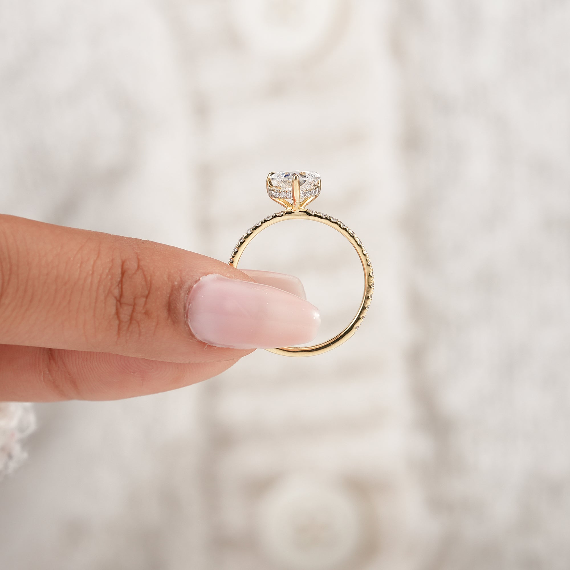 Romantic heart diamond anniversary ring for women