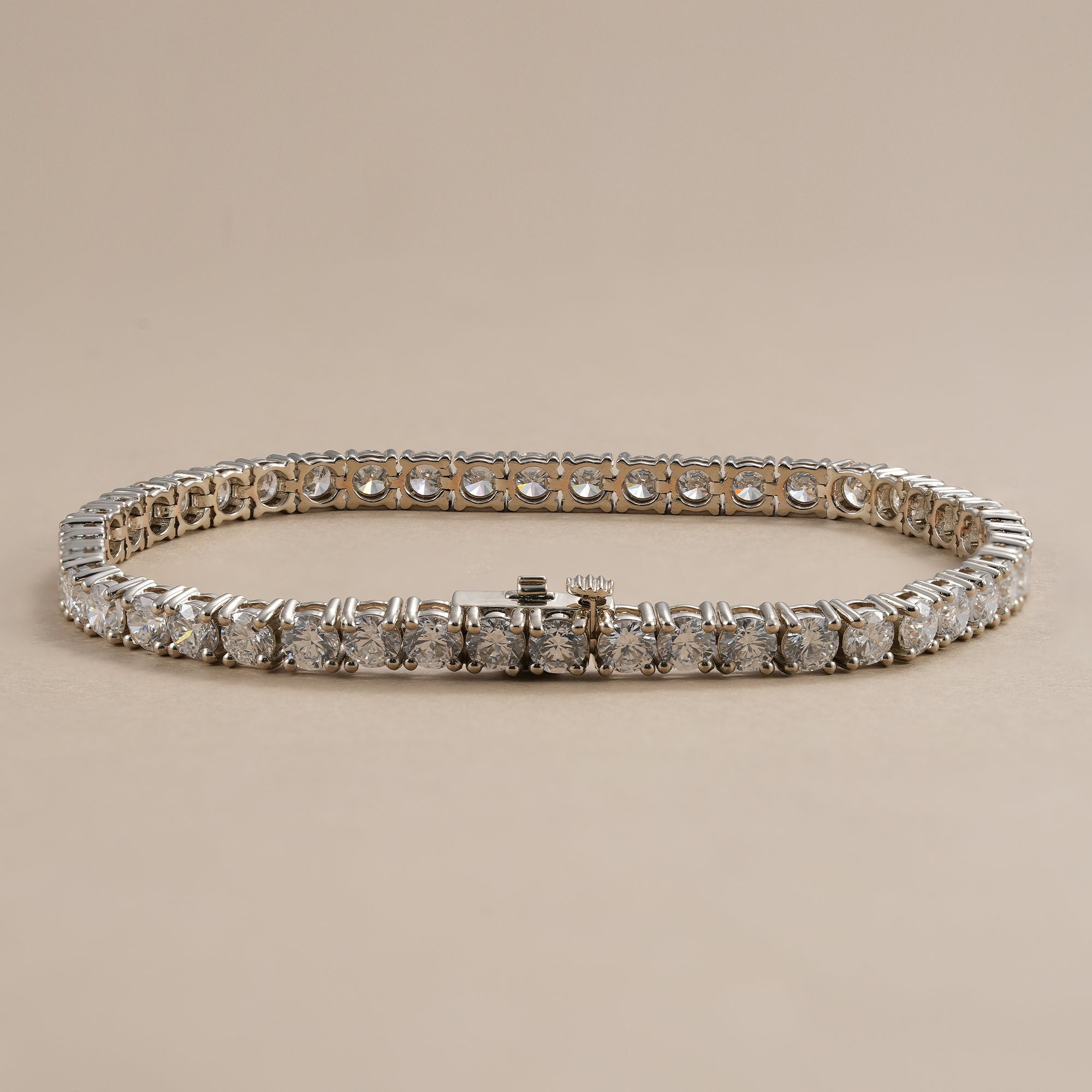 Women's fine jewelry tennis bracelet featuring lab grown diamonds.