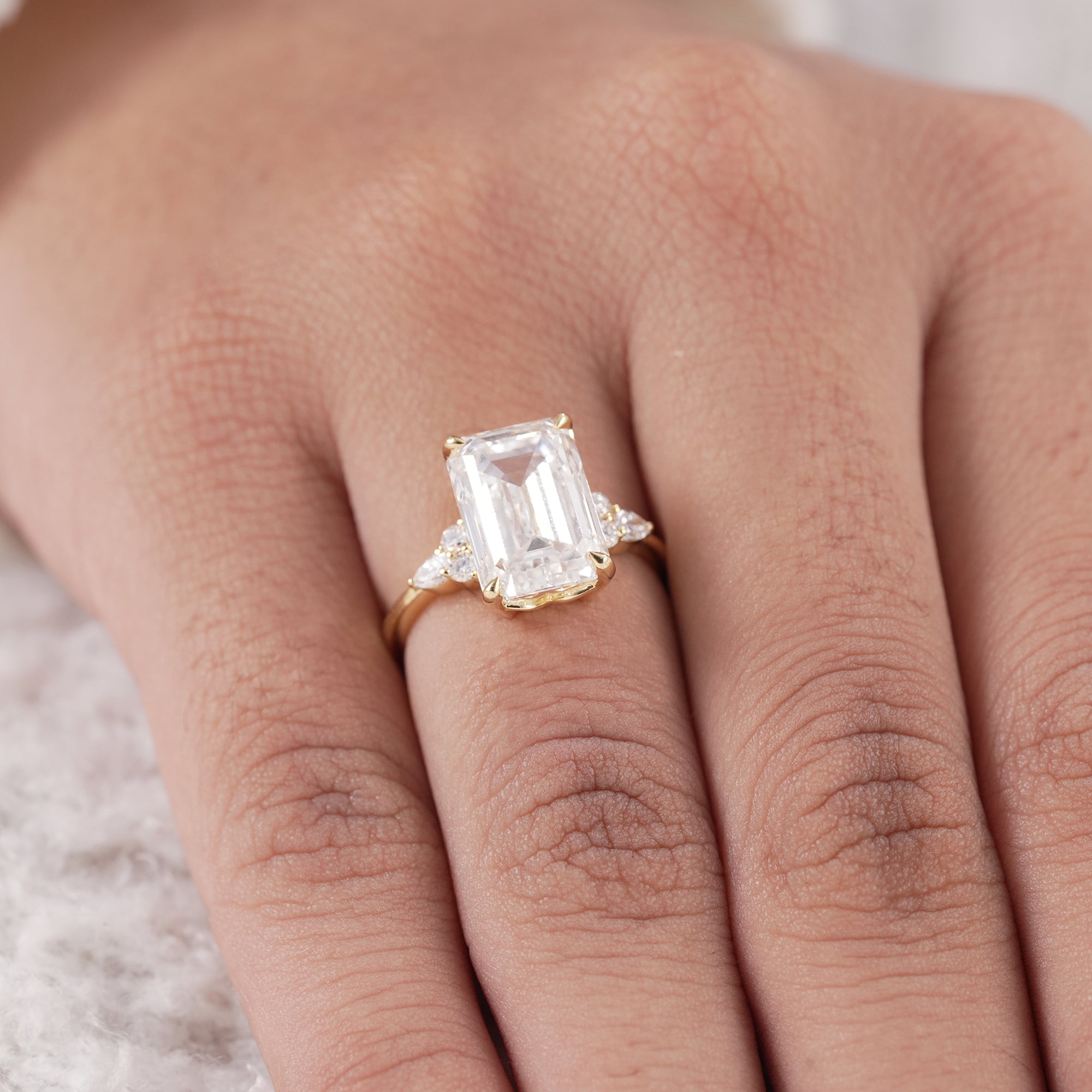 5 carat emerald diamond ring handcrafted in gold