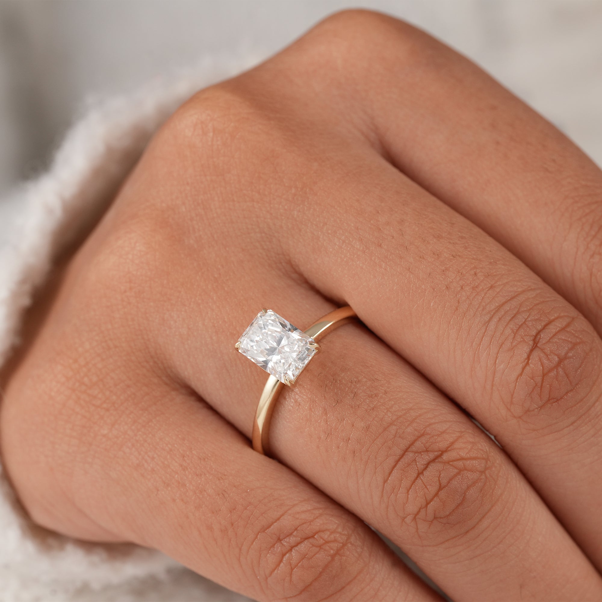 Elegant IGI certified lab grown diamond proposal ring.