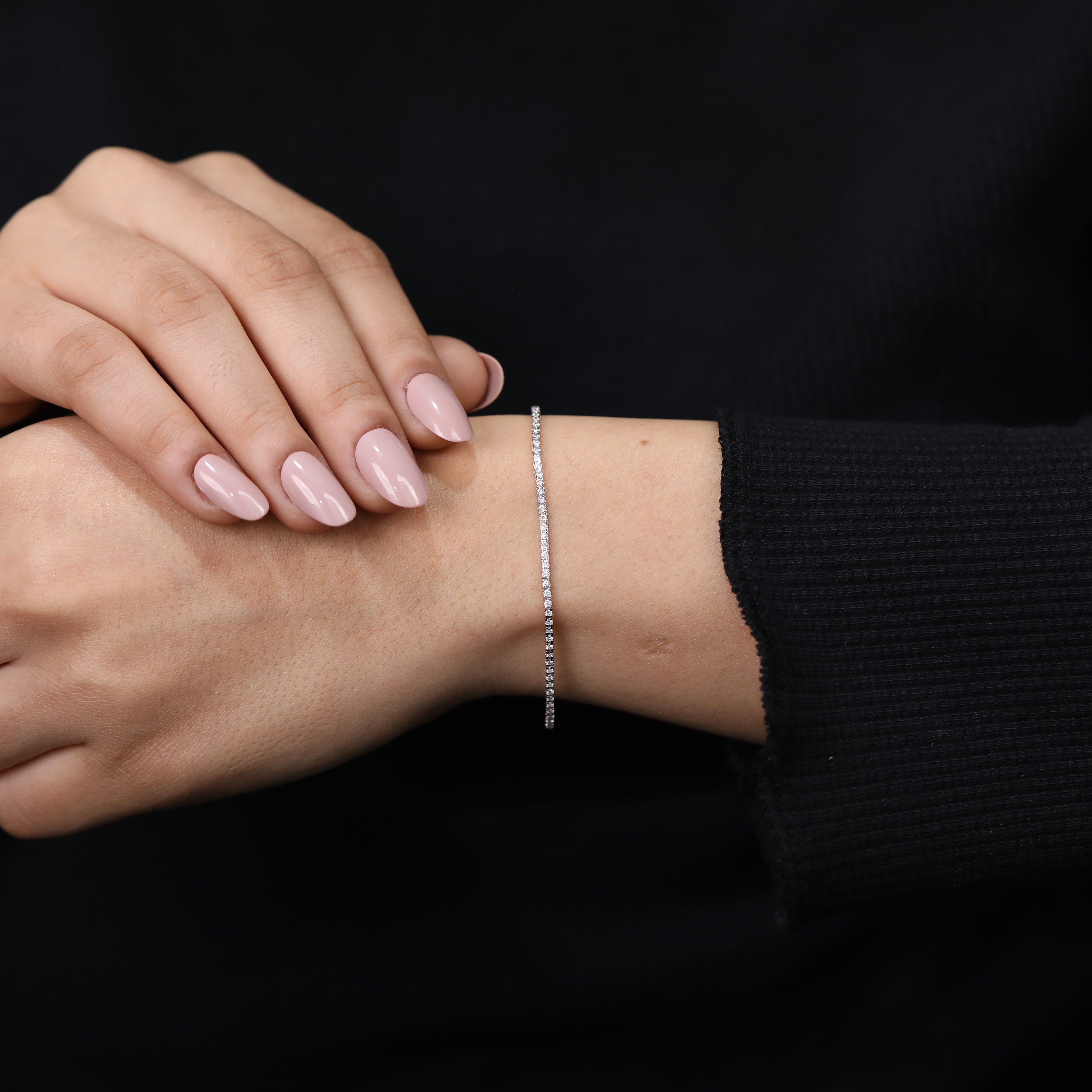 Minimalist Round Lab Diamond Tennis Bracelet