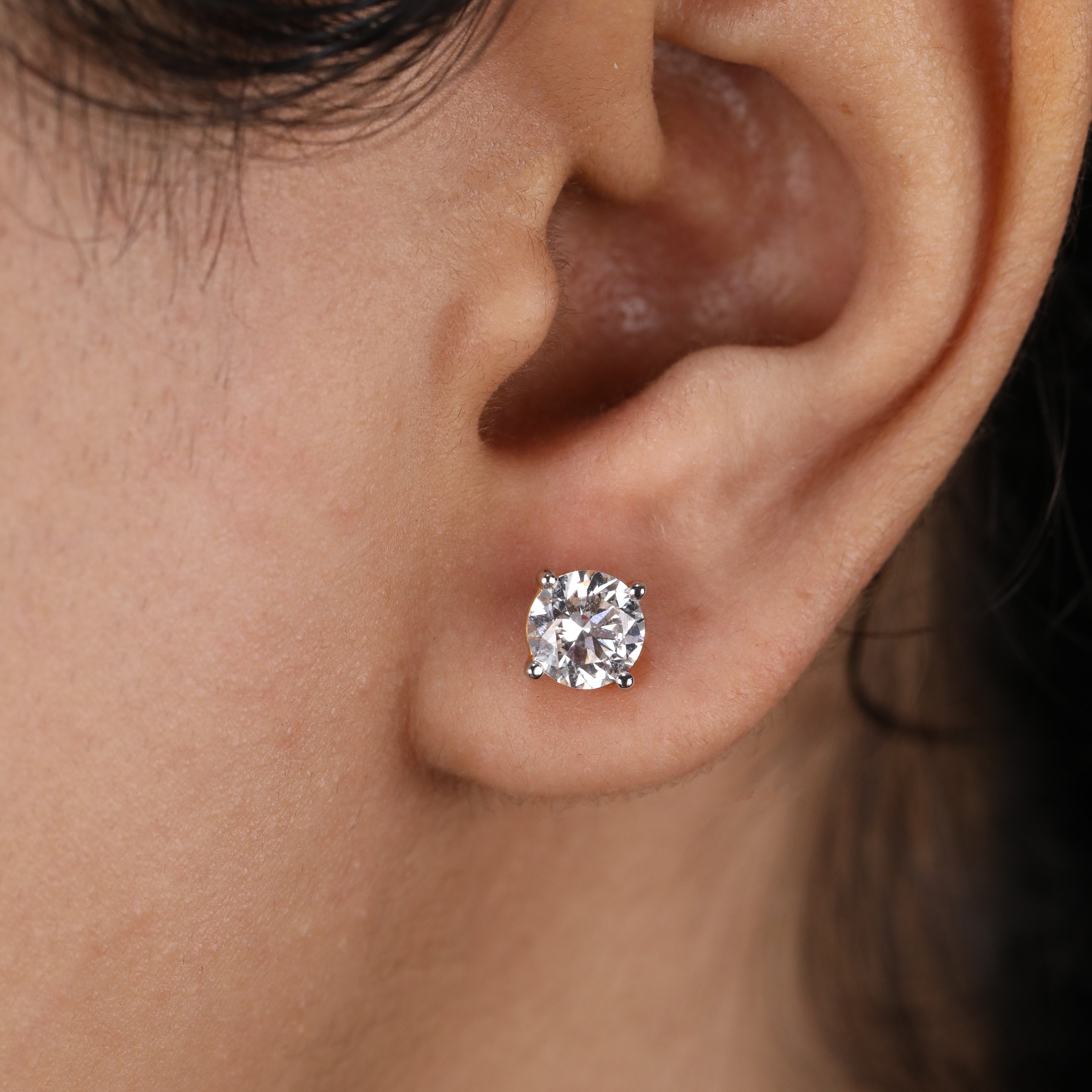 Beautiful round cut diamond studs perfect for festive gifting or weddings.