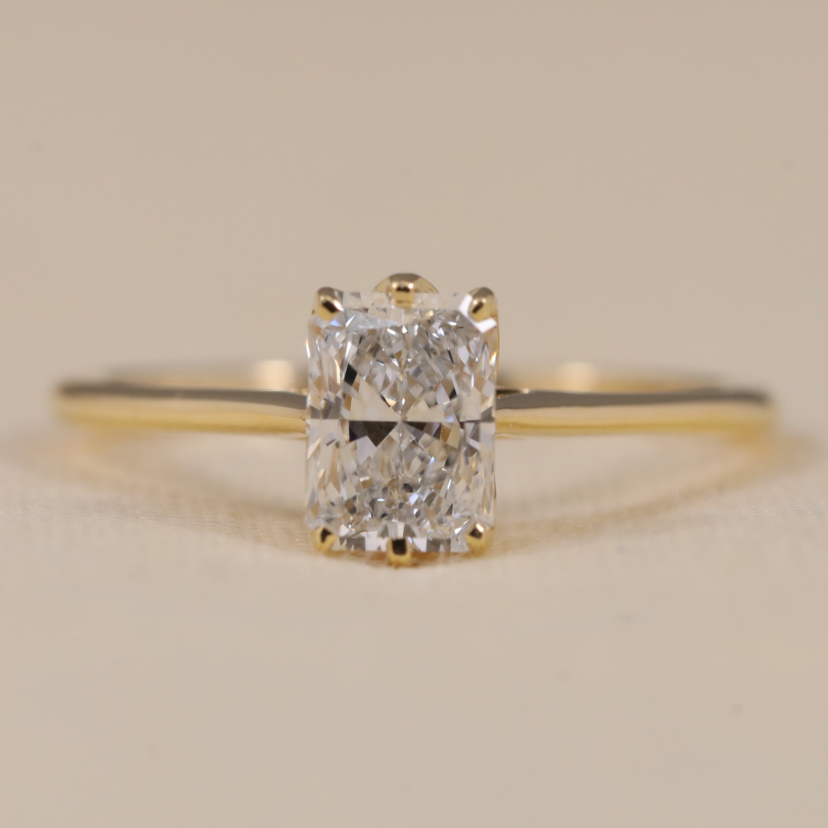 Lab grown radiant cut diamond ring for engagement