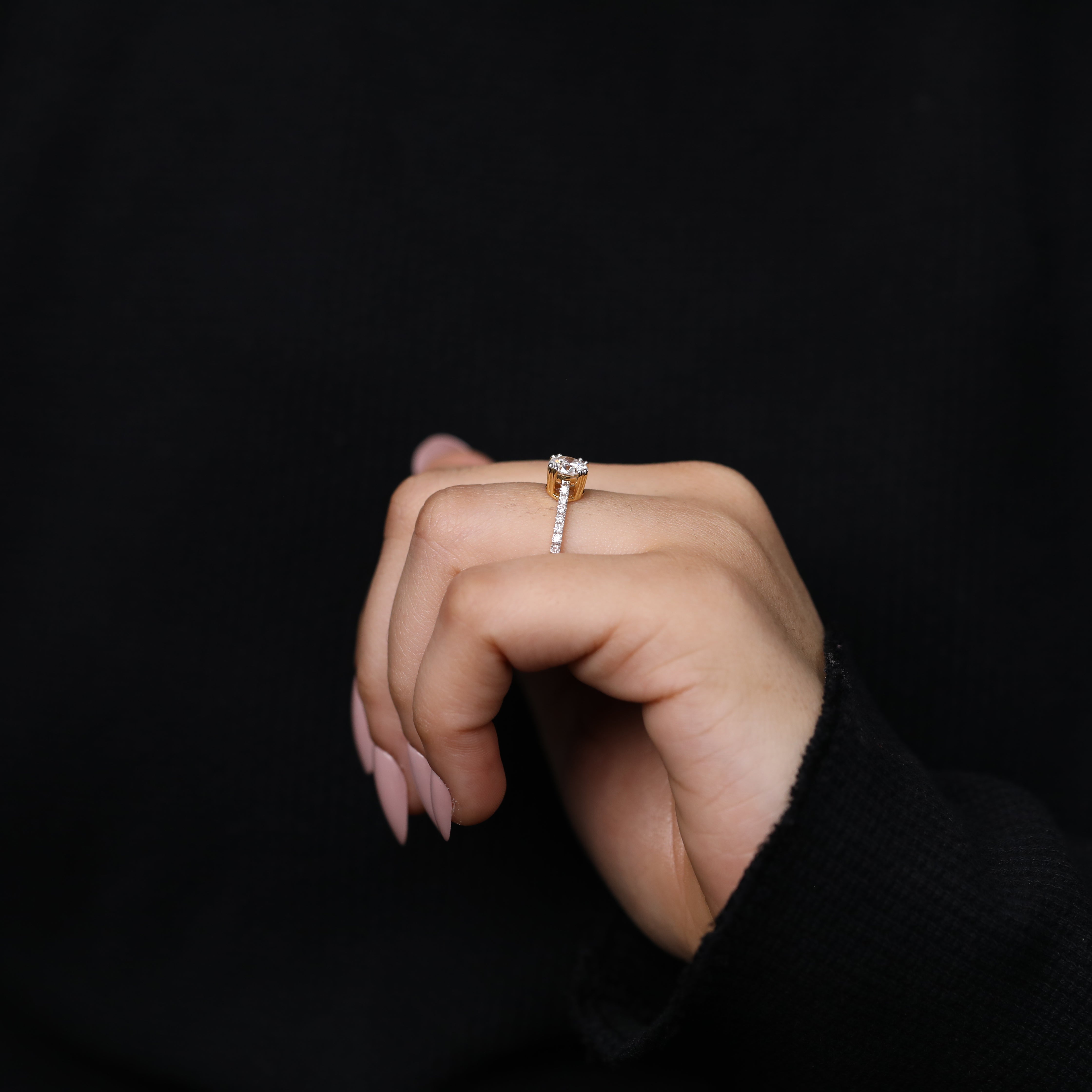 Round Cut Diamond Solitaire Engagement Ring