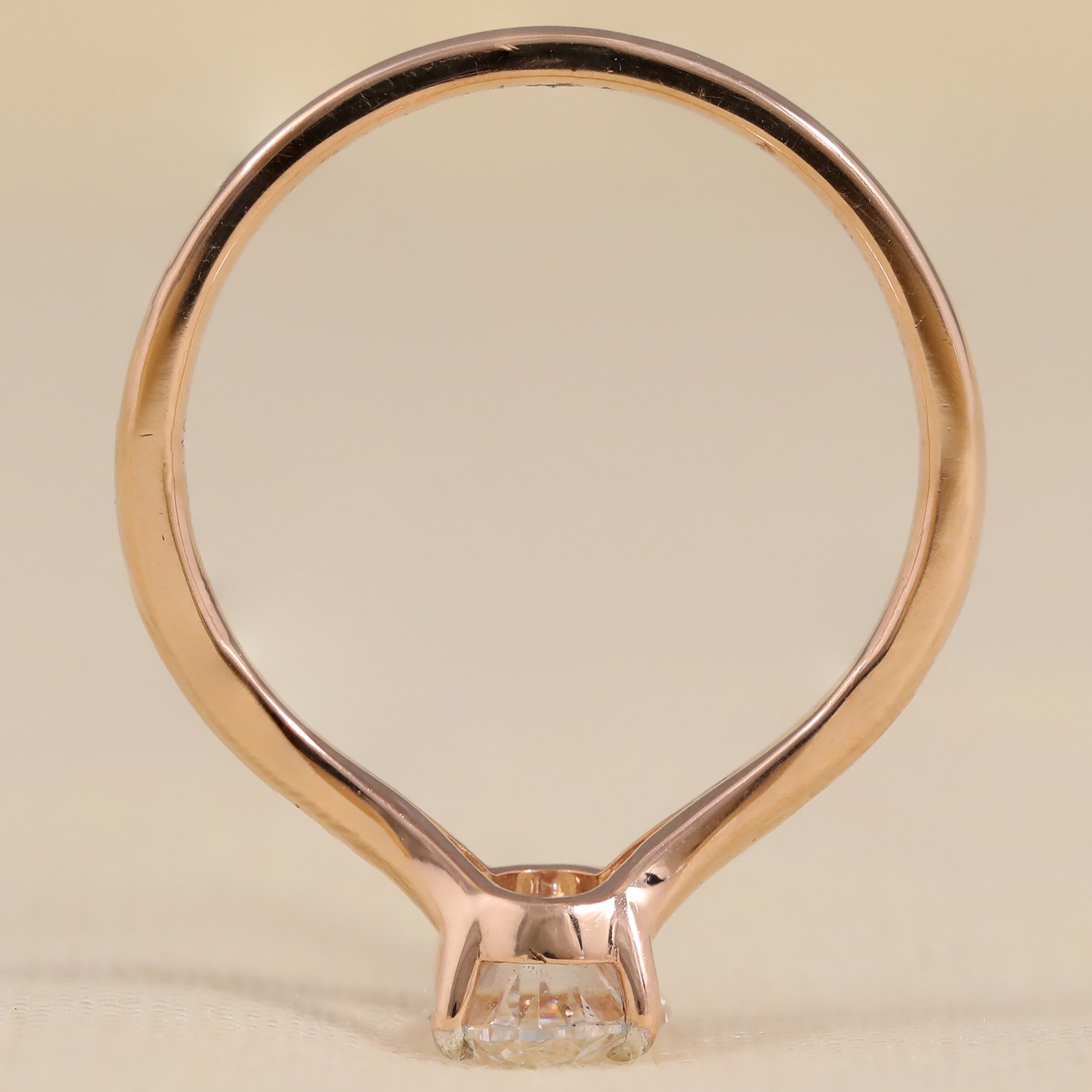 Oval Cut Diamond Solitaire Engagement Ring With Split Shank