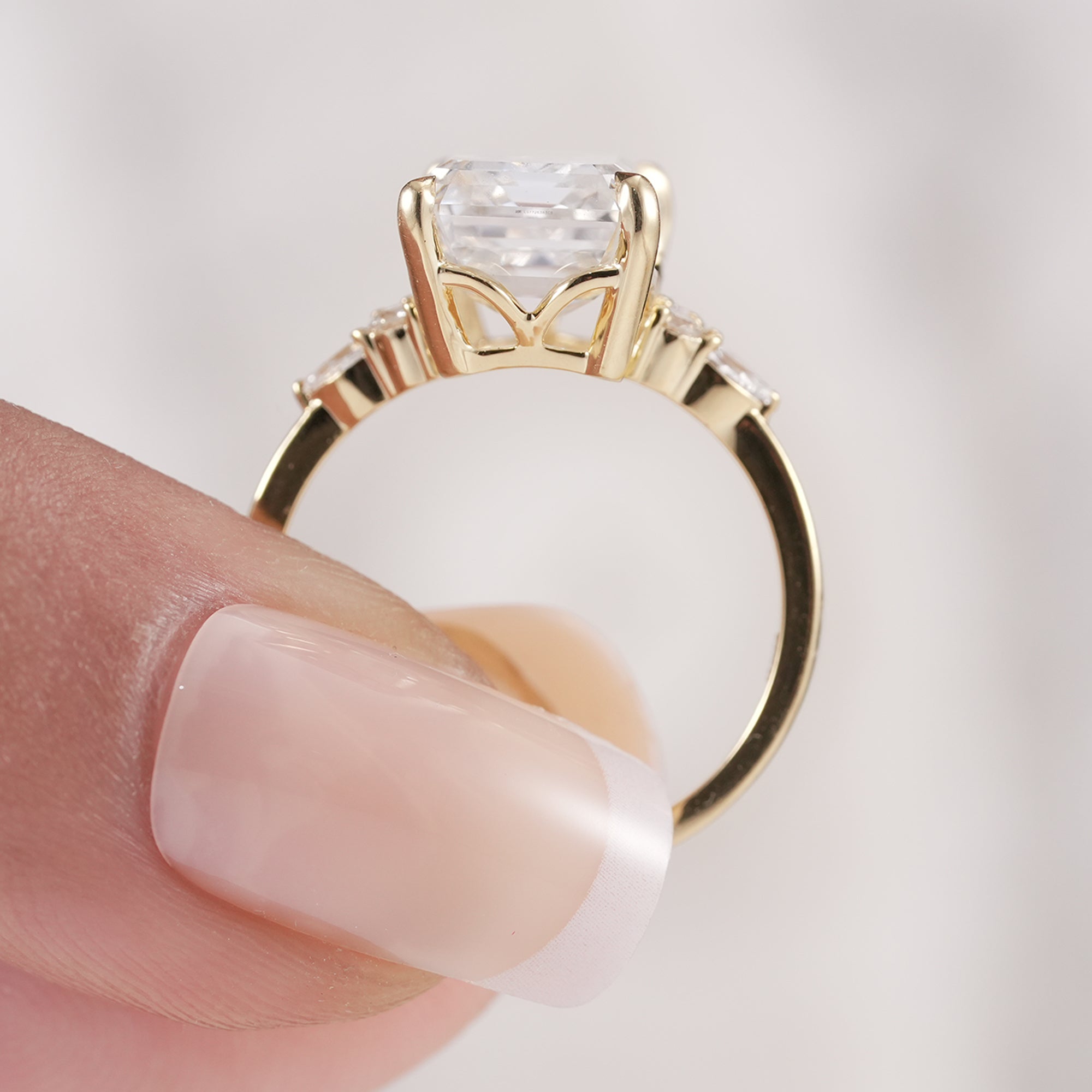 IGI certified emerald diamond anniversary ring