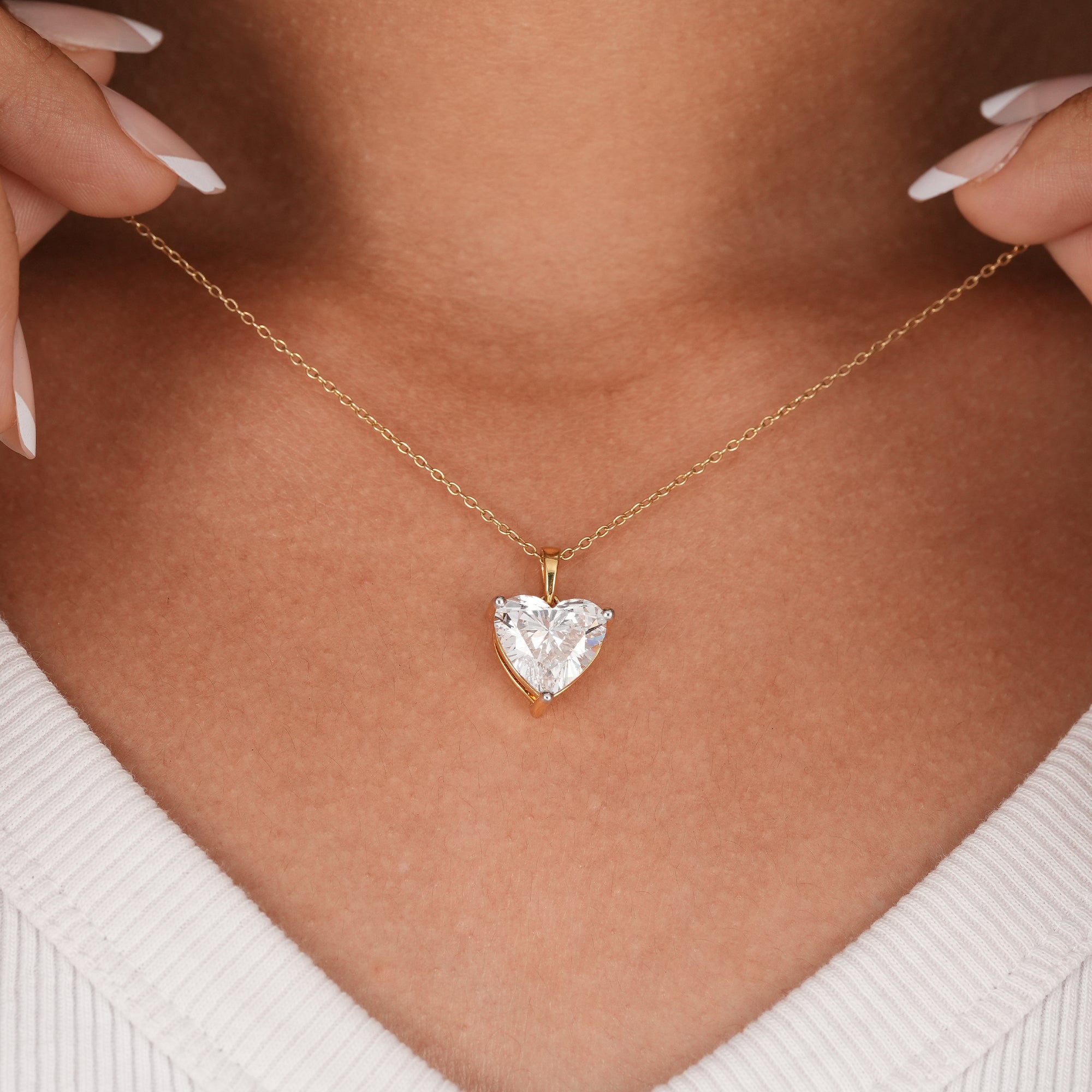IGI certified heart diamond pendant with delicate gold chain