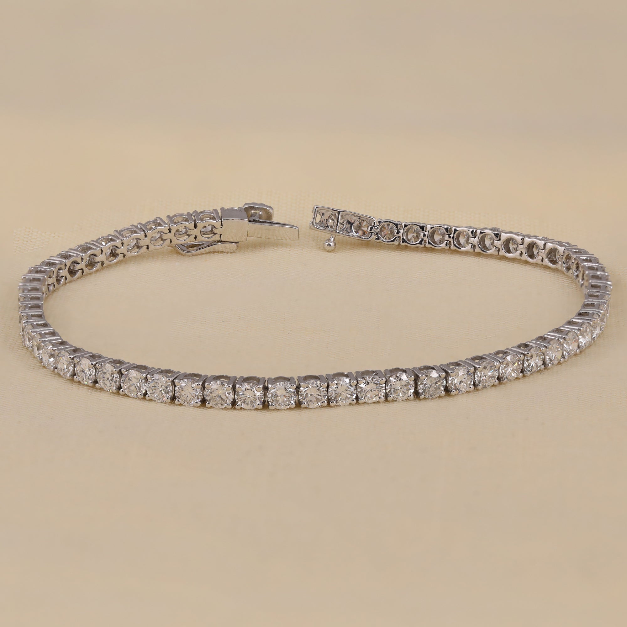 Round Cut Lab Grown Diamond Tennis Bracelet