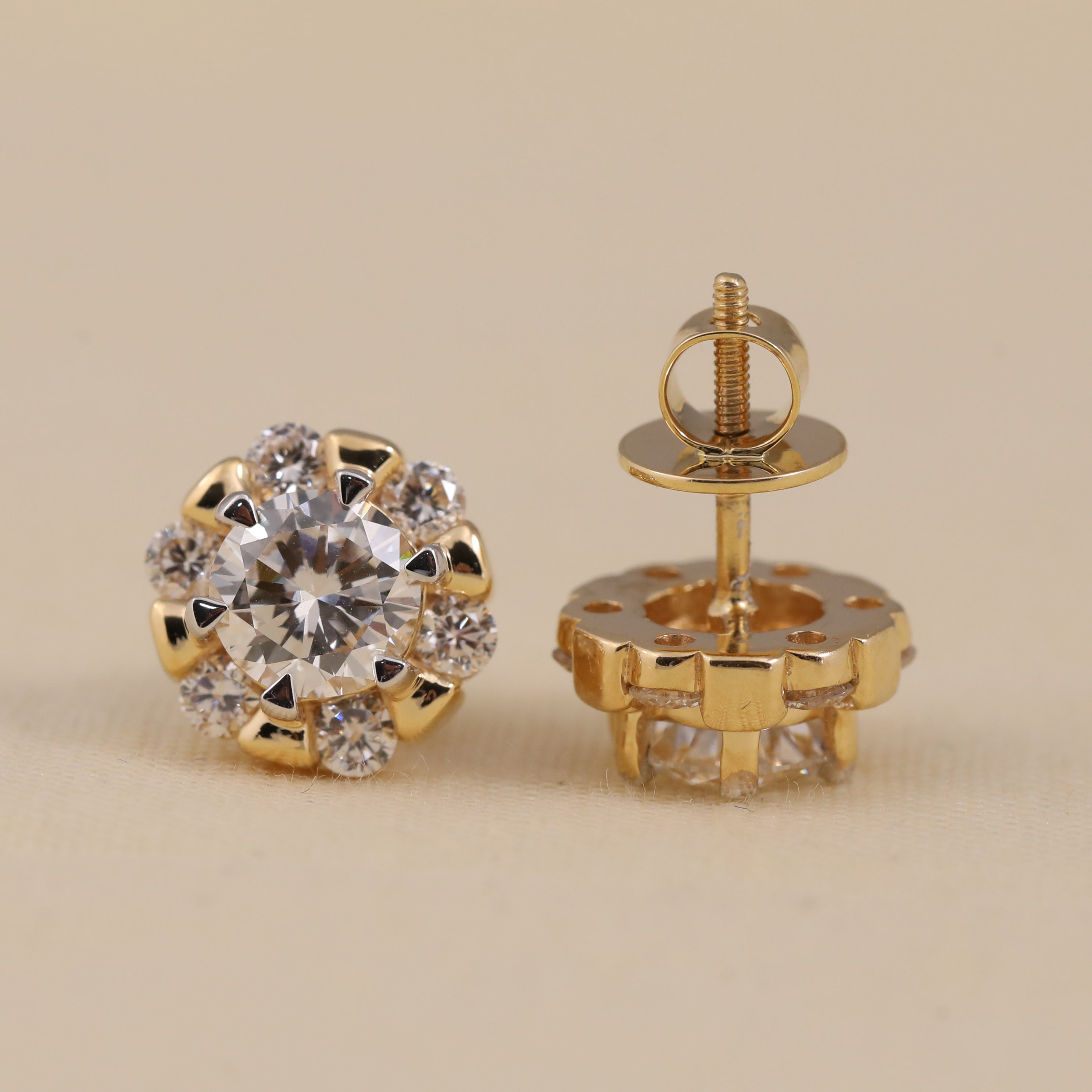 Brilliant cluster diamond earrings suited for engagement and party occasions.