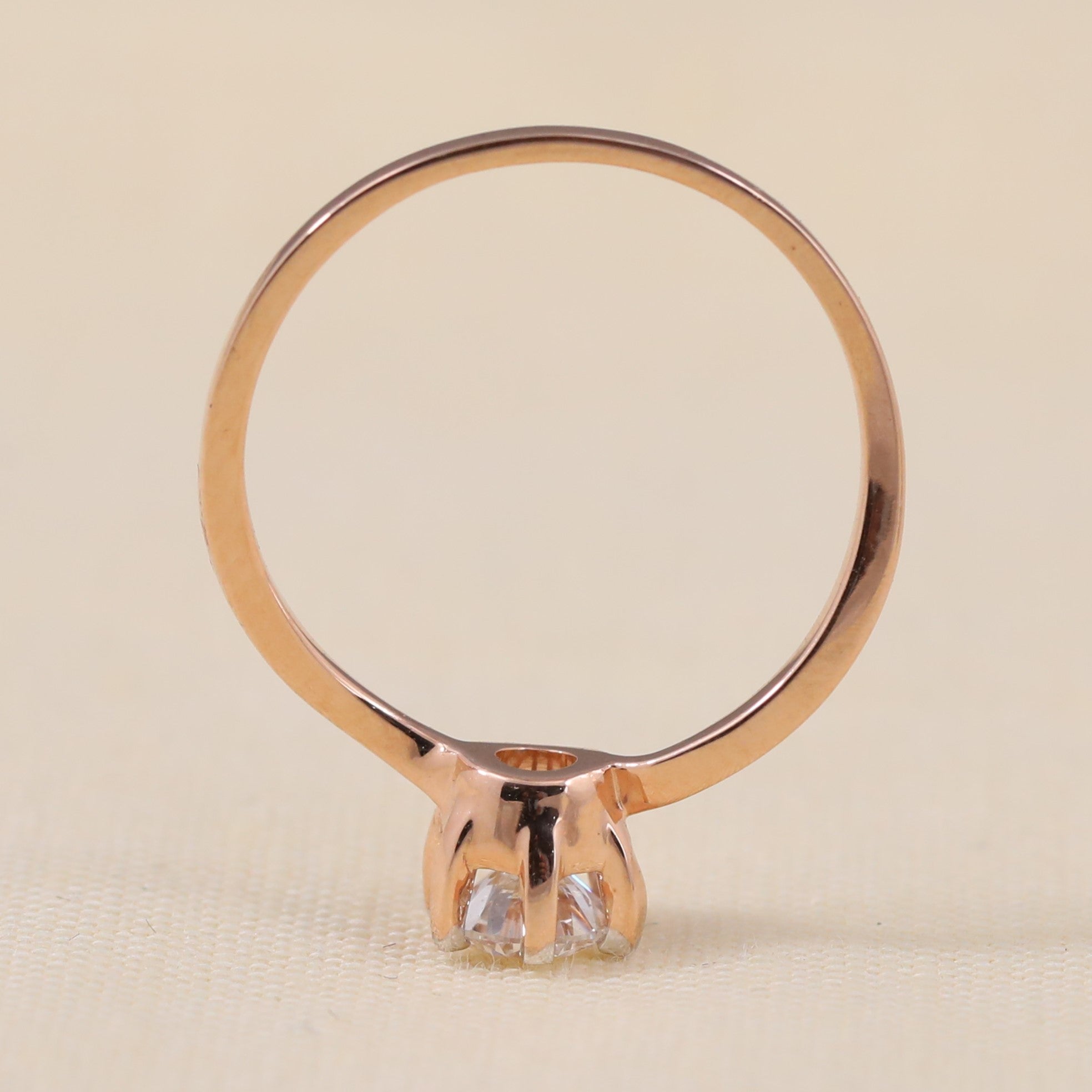 Round lab grown diamond stone set in a refined six prong solitaire