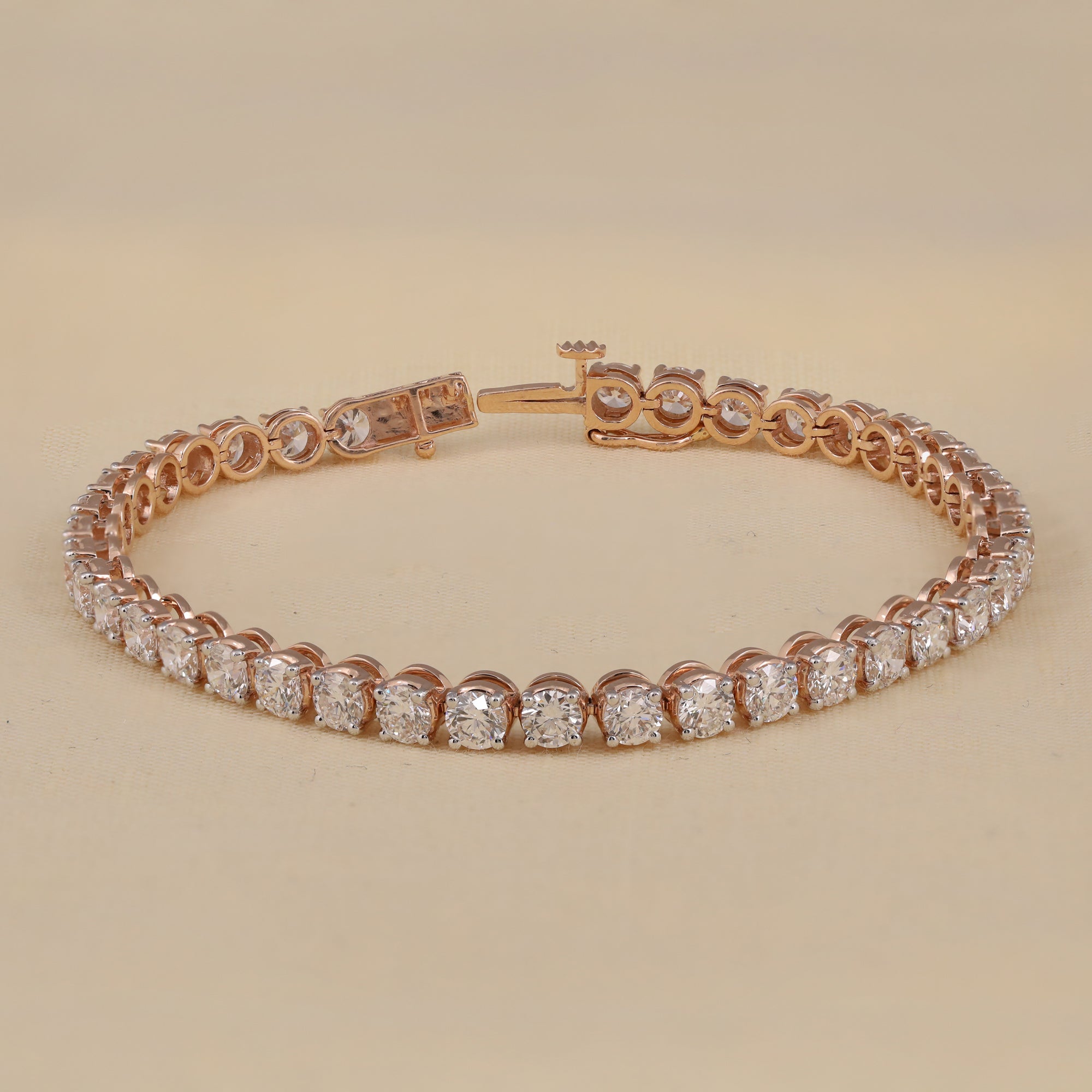 Round Lab Diamond Tennis Bracelet