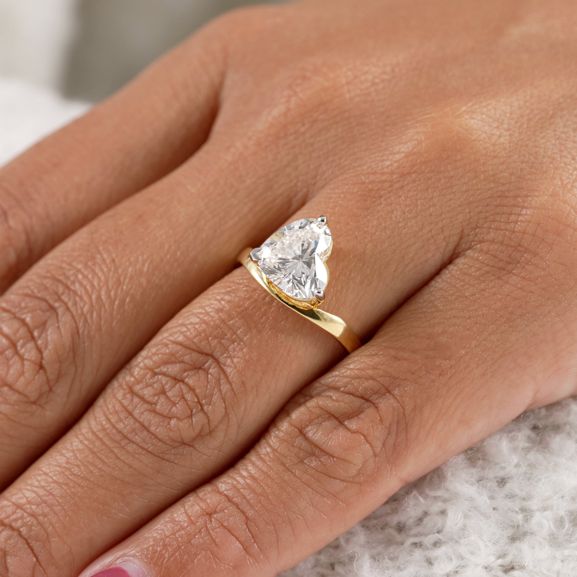 Minimalist heart shaped diamond ring for proposal