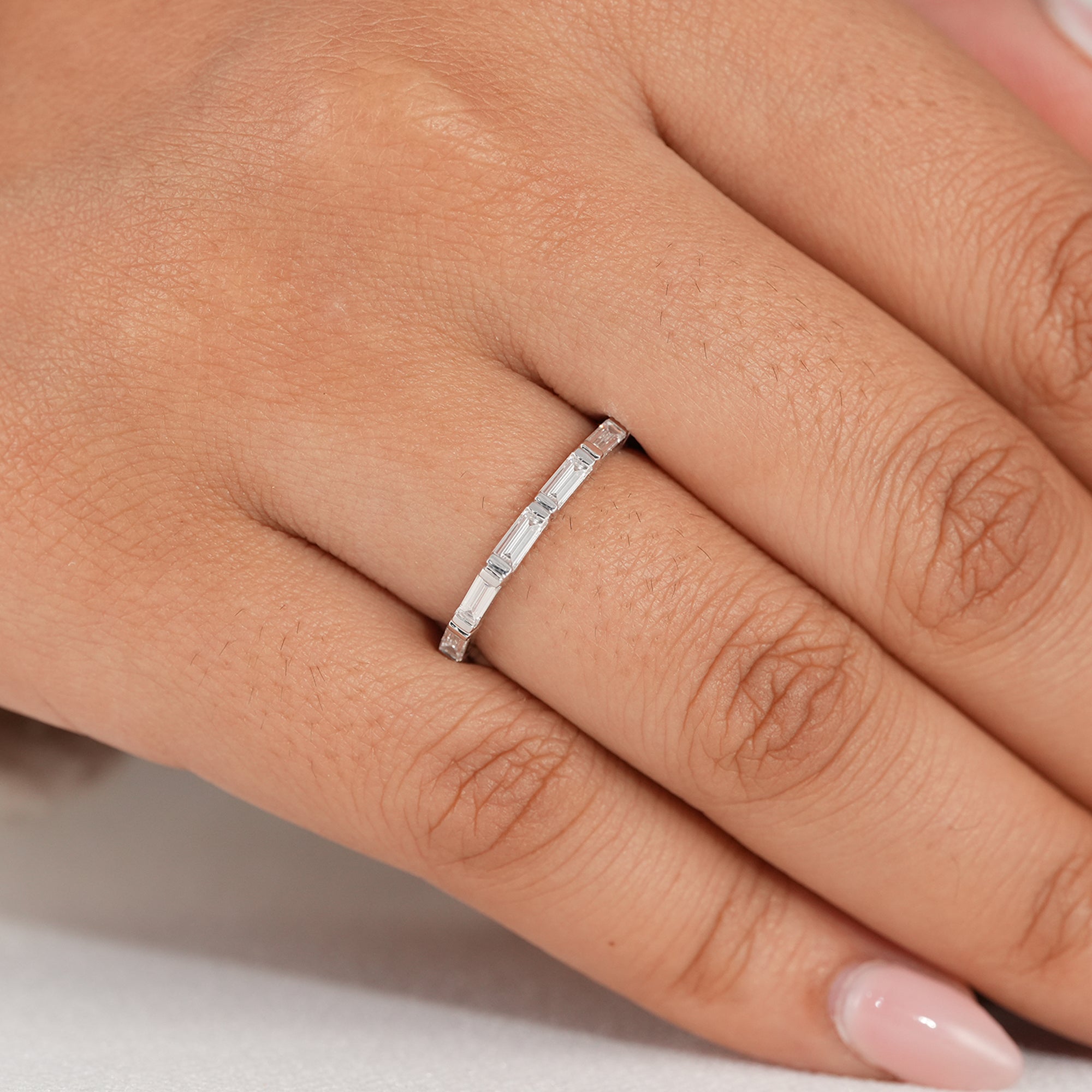Elegant baguette diamond stackable wedding ring for women