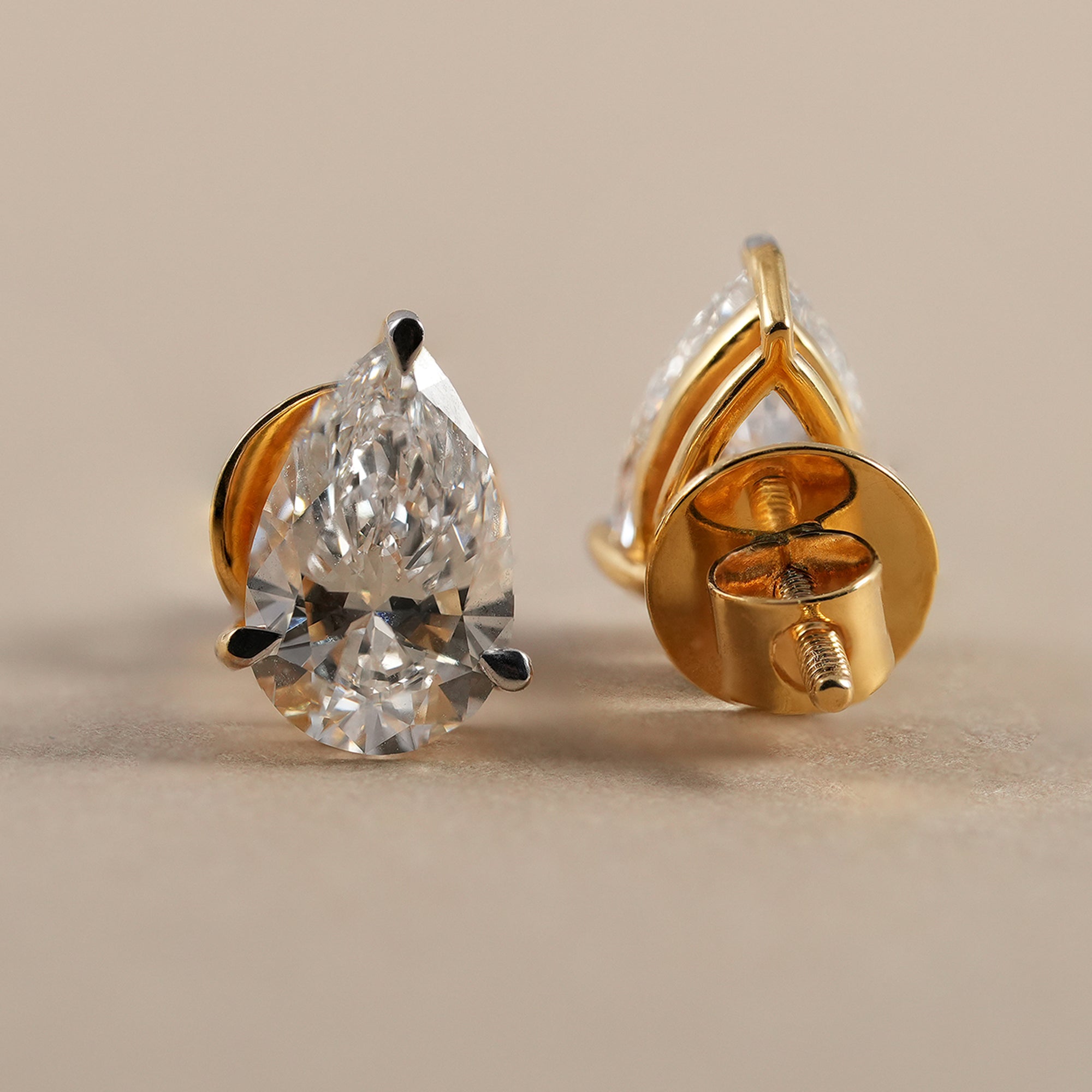 Luxury pear lab diamond stud earrings for women