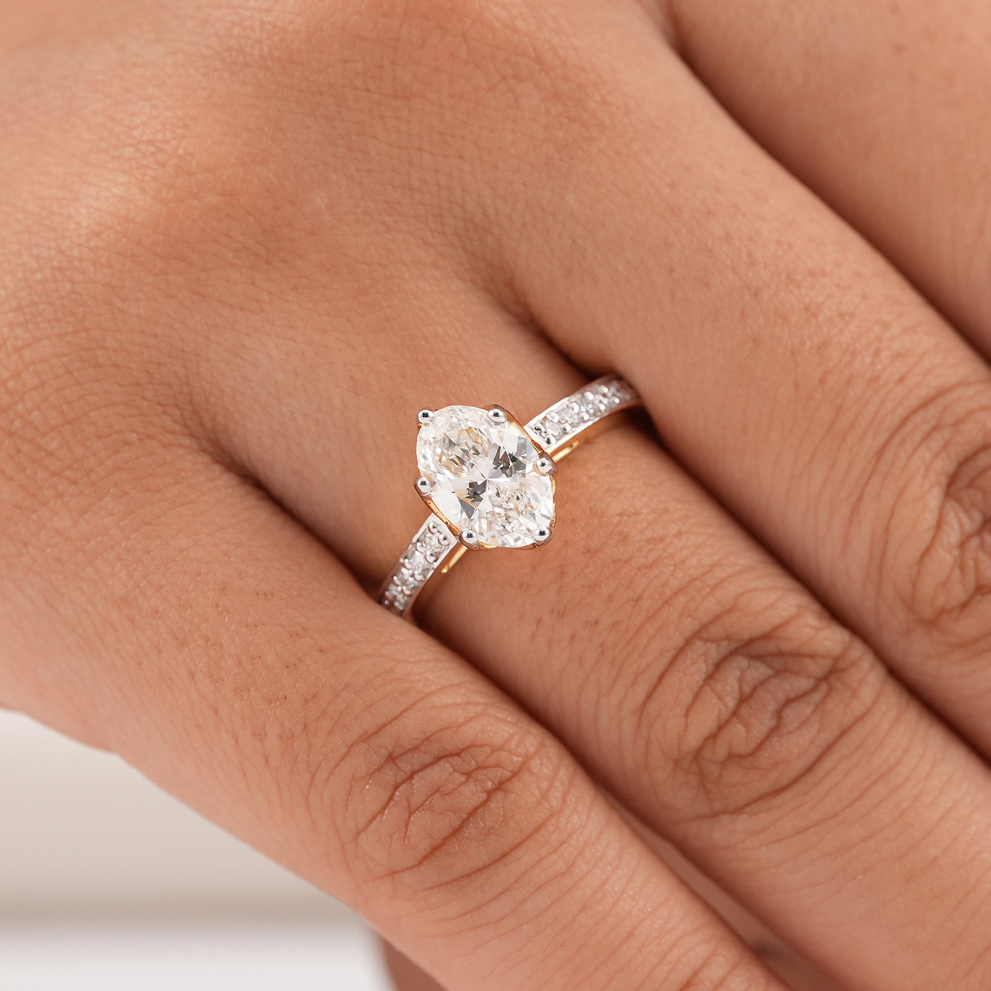Women's oval lab grown diamond bridal ring