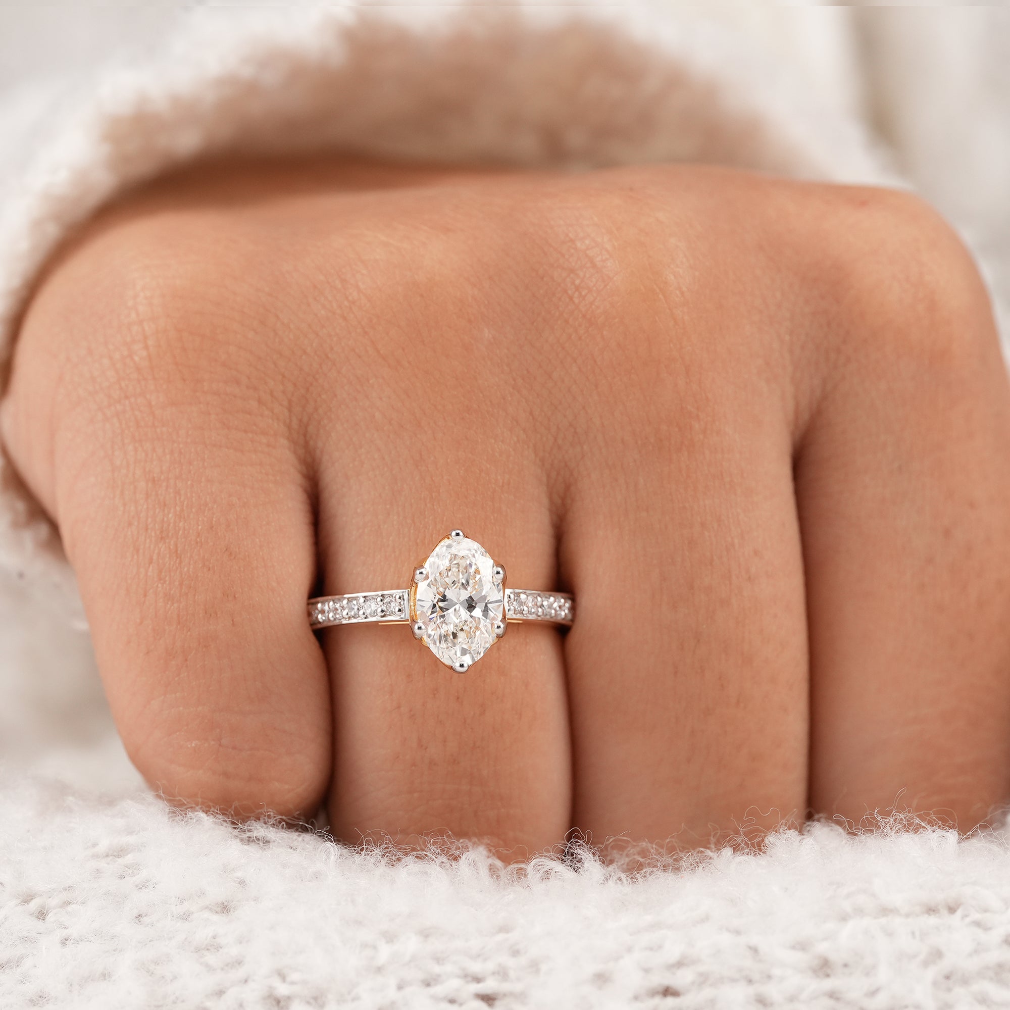 Oval solitaire diamond ring for proposal and wedding