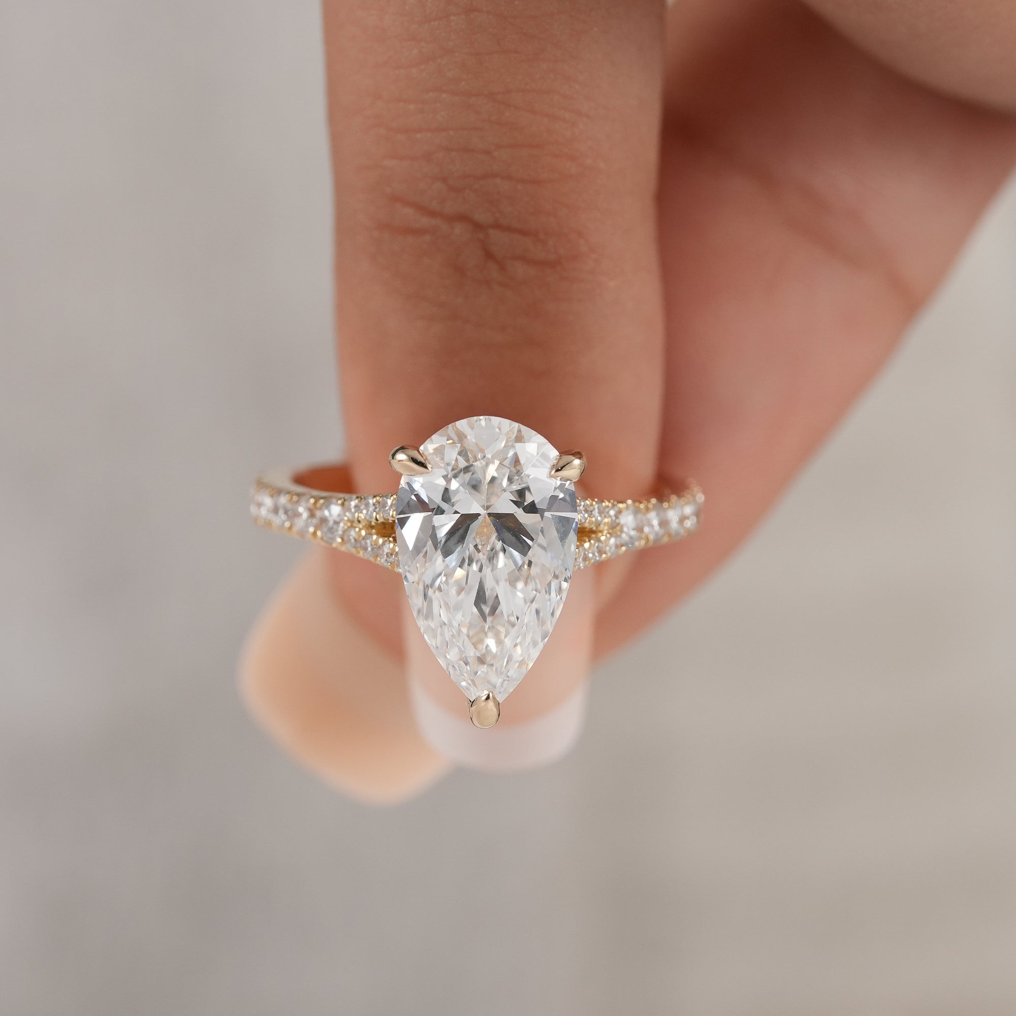 Lab grown pear diamond engagement ring for women