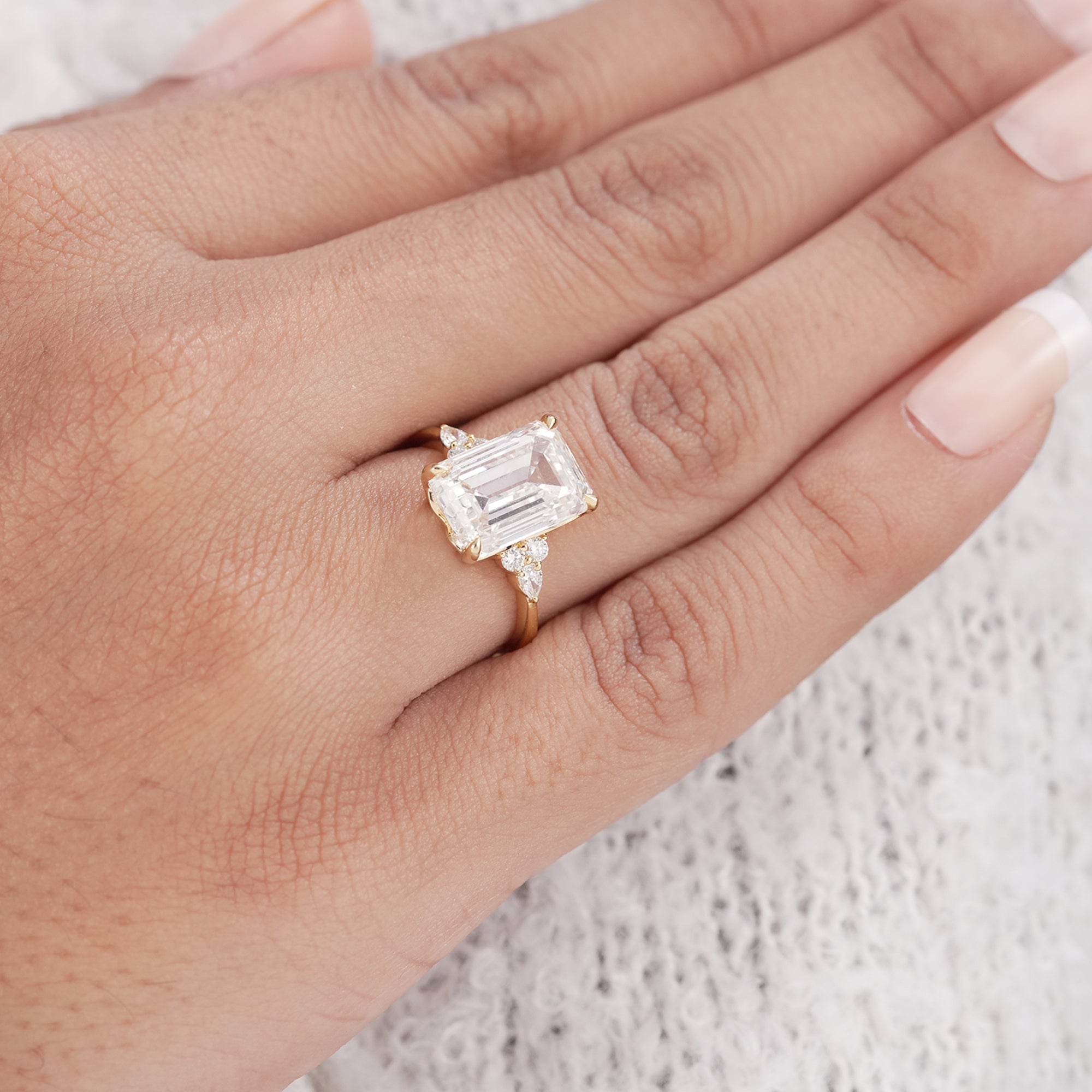 Fine jewelry emerald diamond ring close-up view