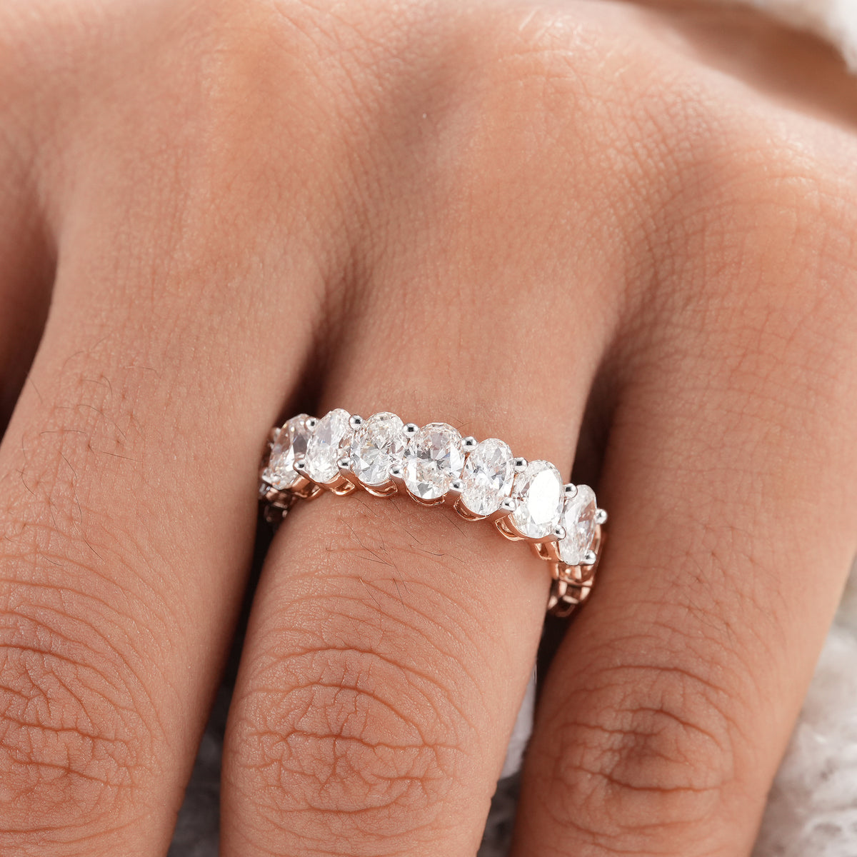 Sustainable lab diamond wedding band for women.