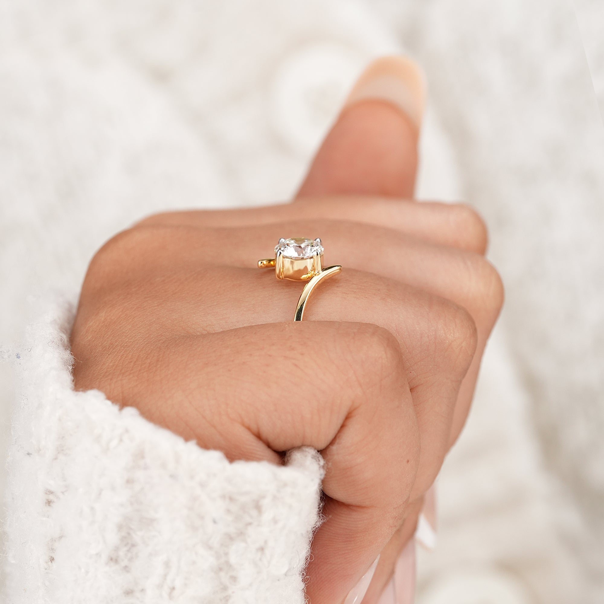 Bypass Round Diamond Ring