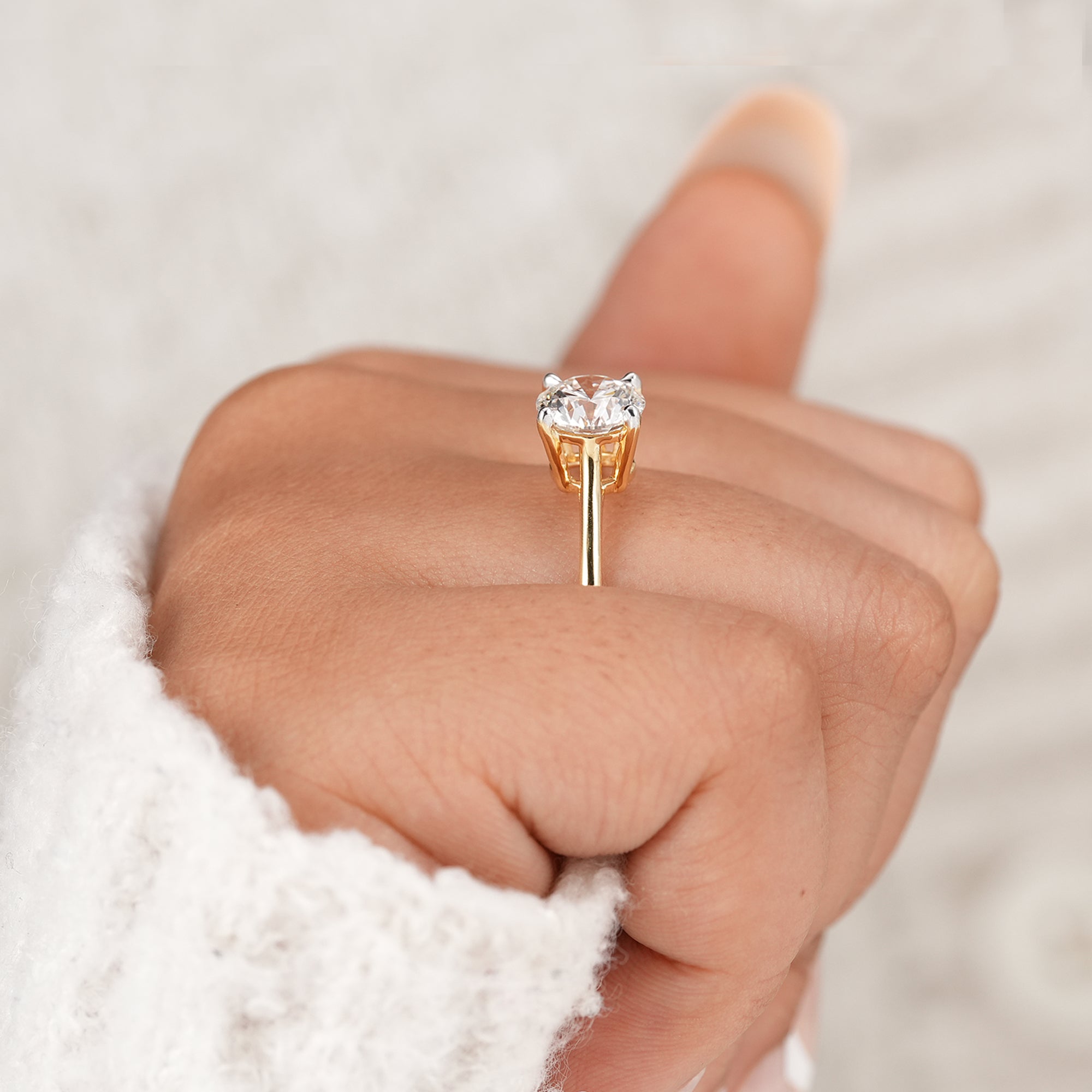 minimalist-round-diamond-ring.jpg