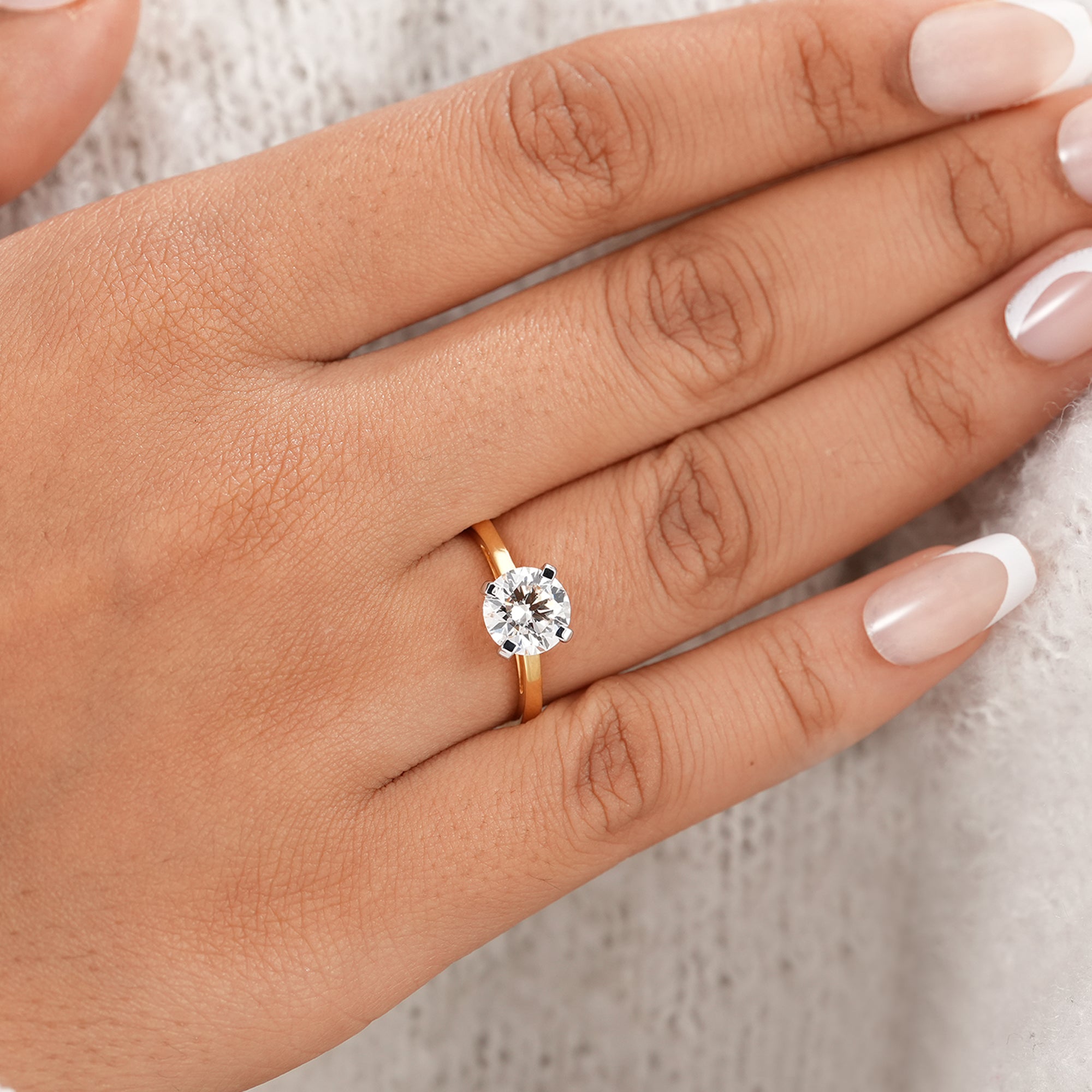 IGI certified round lab diamond solitaire ring