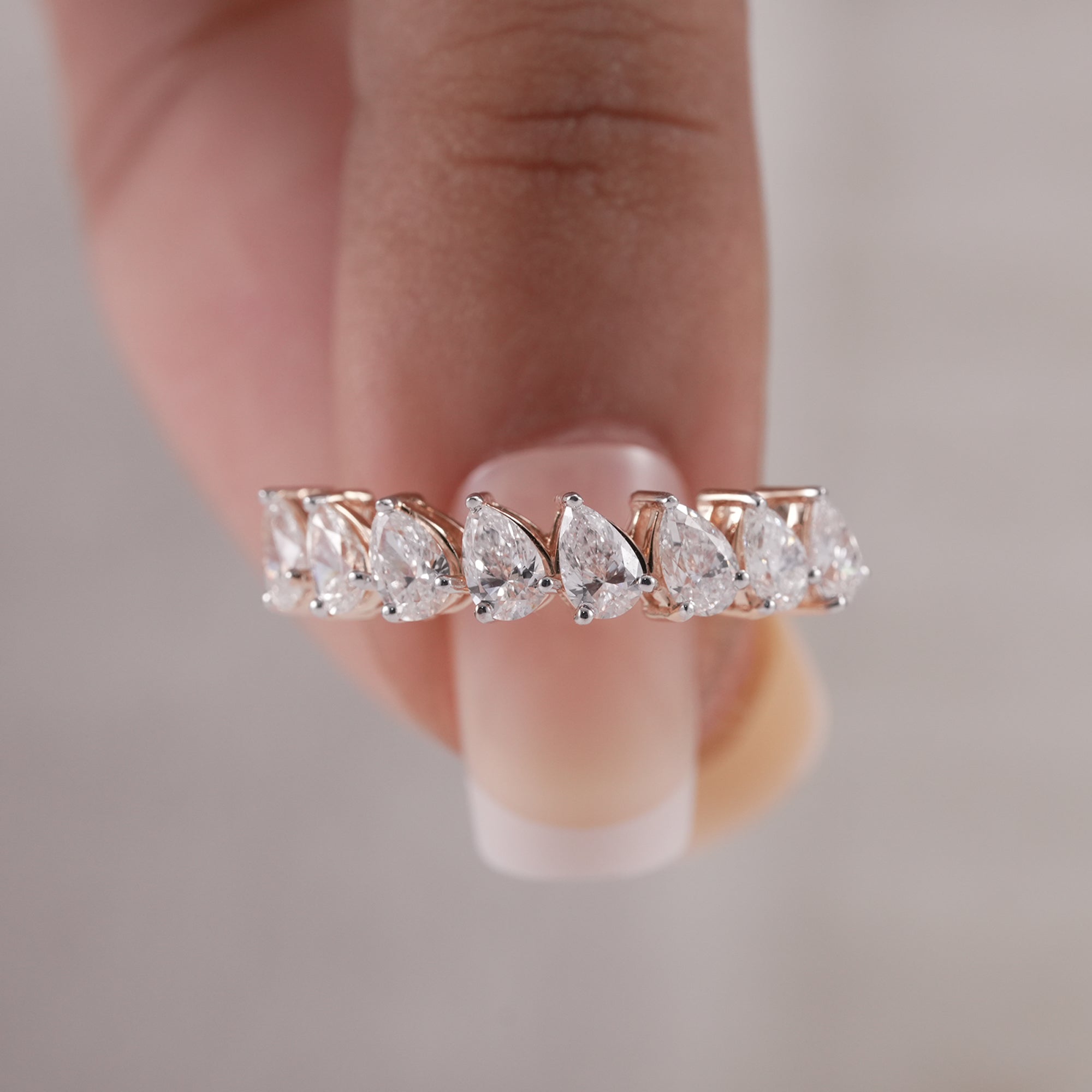 Sustainable lab diamond wedding ring for women