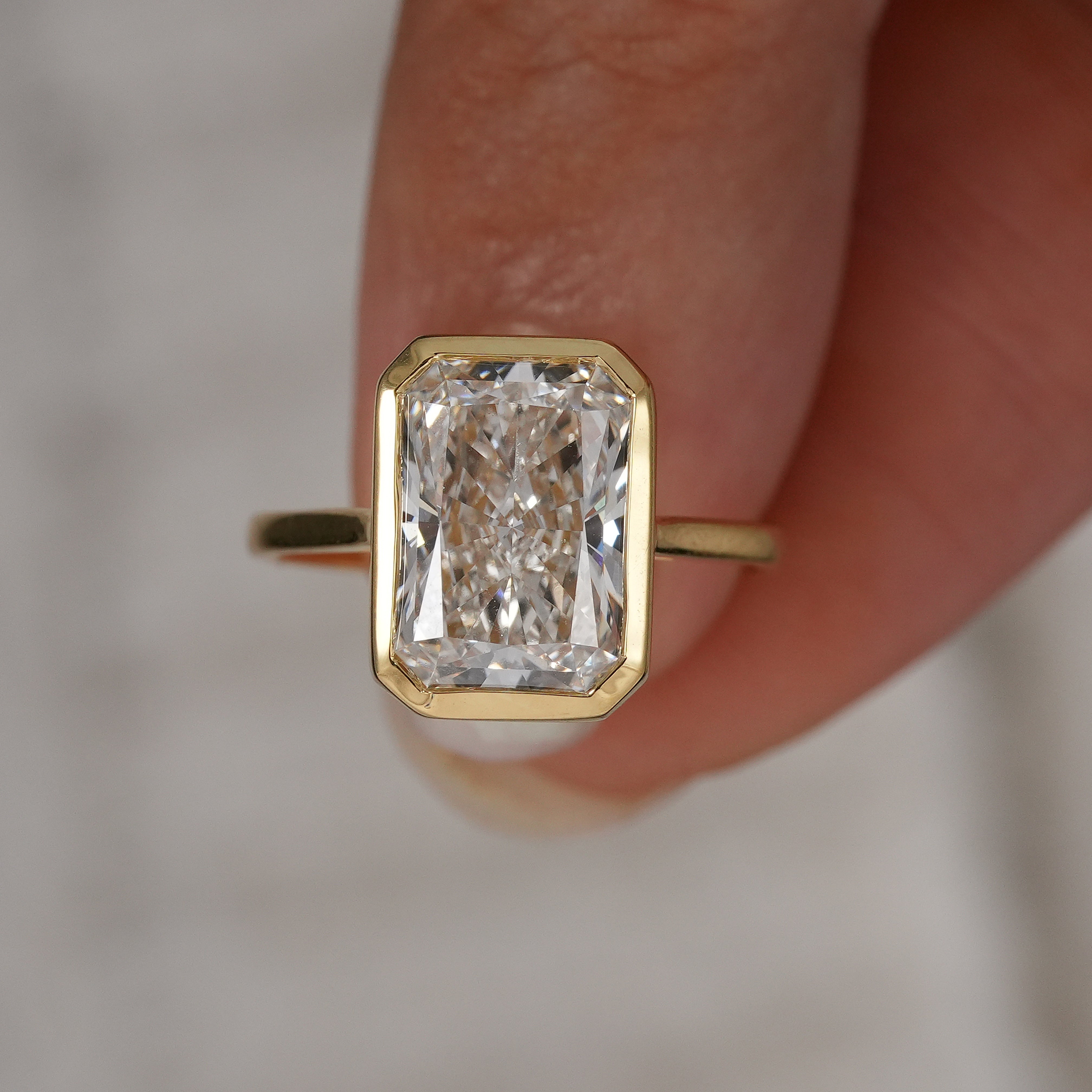 Elegant radiant cut engagement ring for women