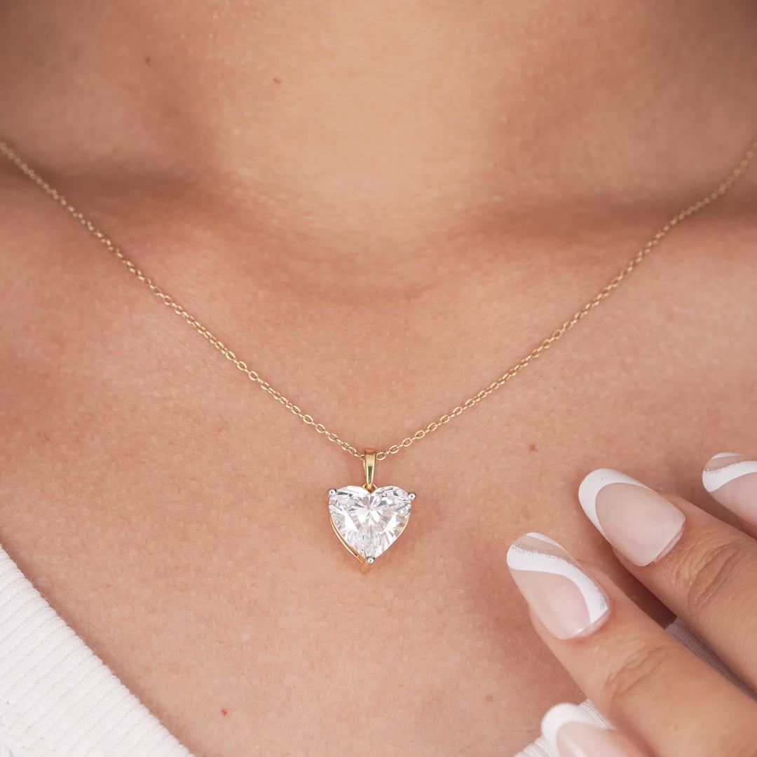 heart-lab-grown-diamond-solitaire-pendant-necklace-igi-certified