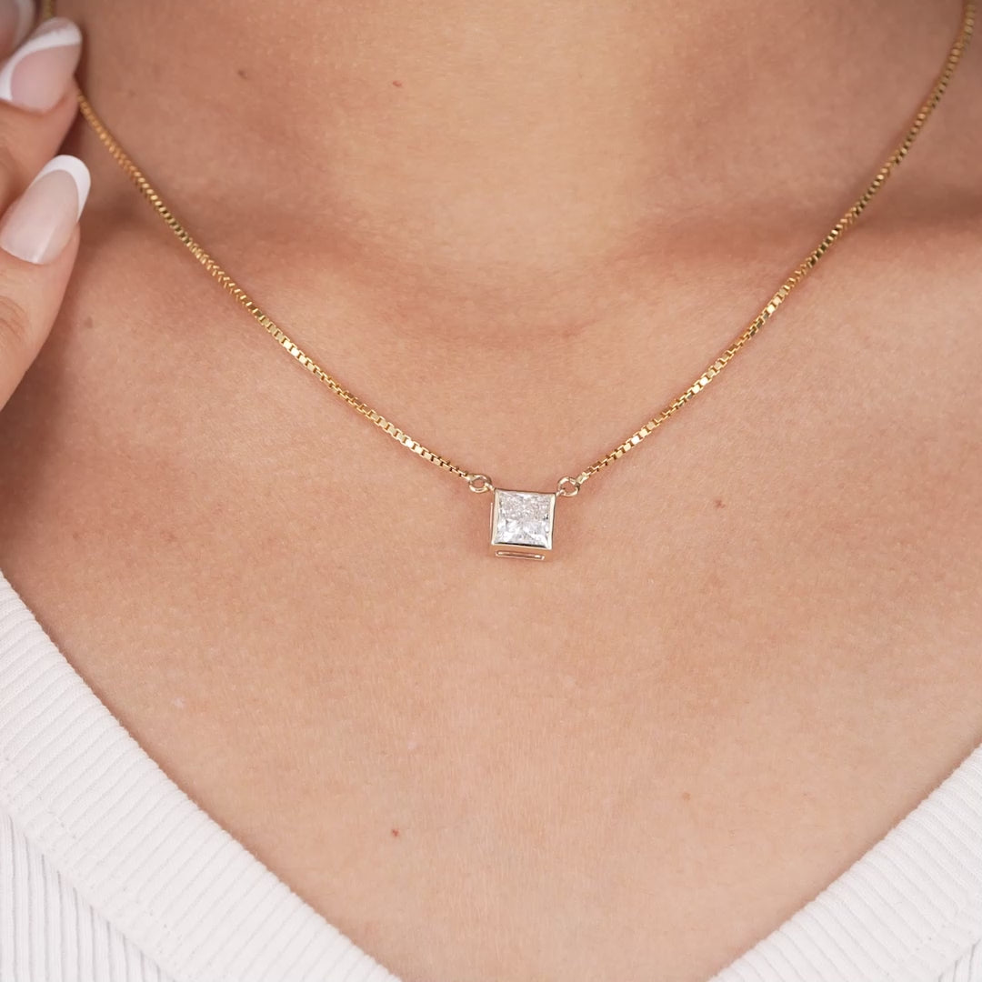 princess-cut-lab-grown-diamond-bezel-pendant-necklace