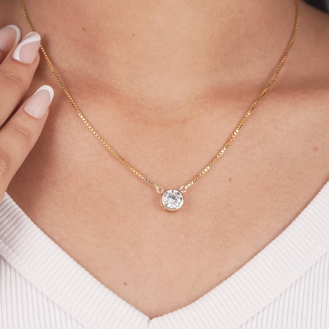 round-lab-grown-diamond-bezel-solitaire-pendant-necklace