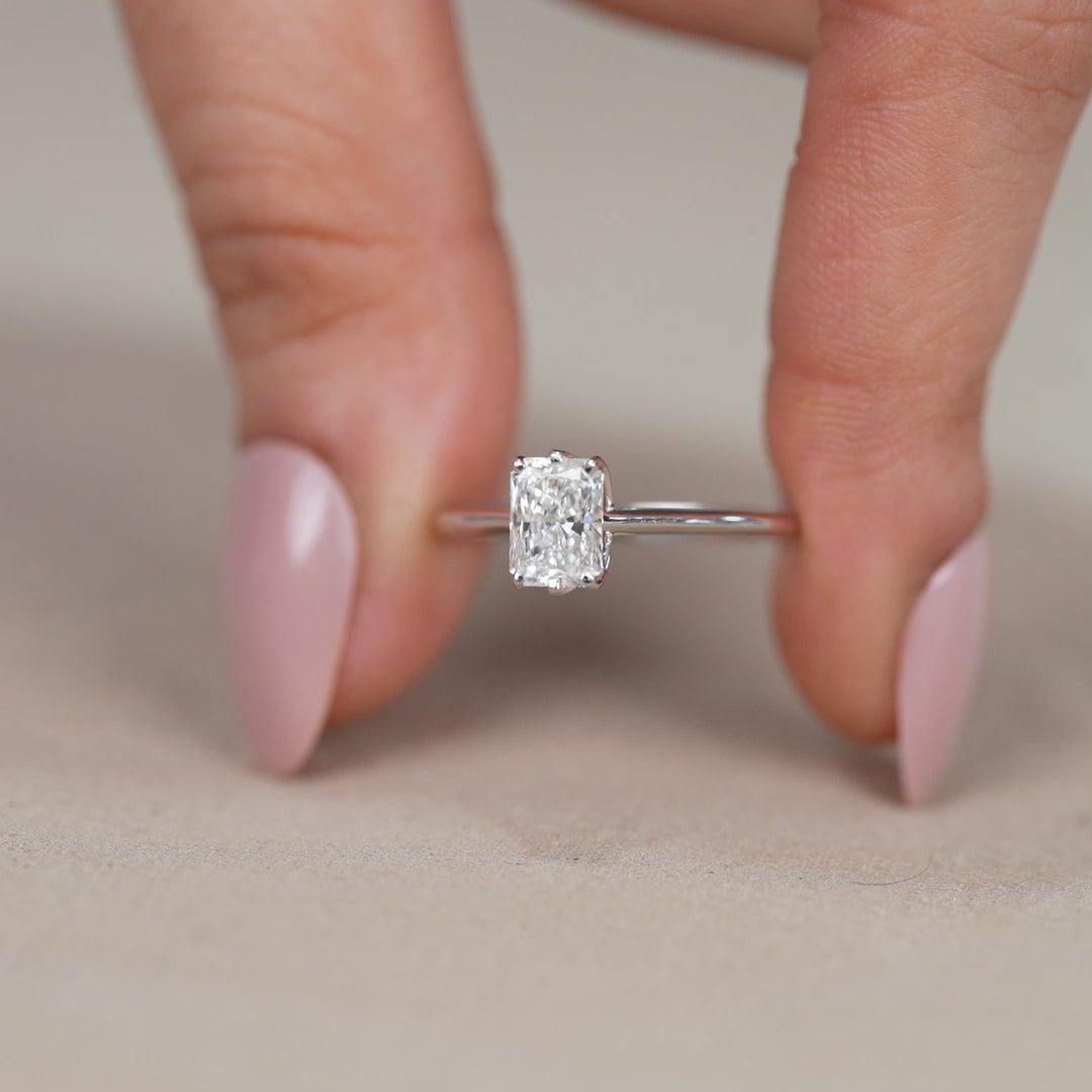 Radiant cut lab grown diamond ring romantic proposal jewelry for partner