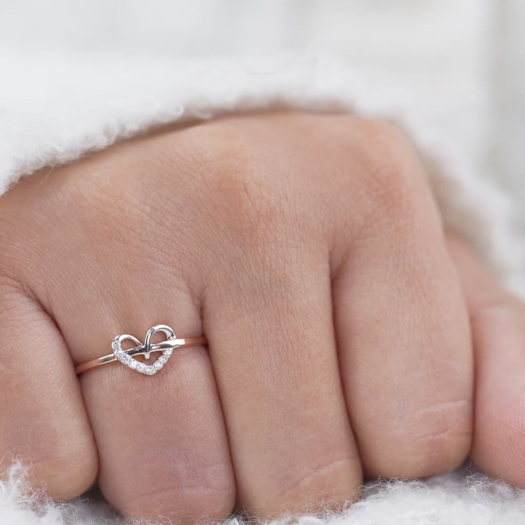 Heart Knot Lab Diamond Minimalist Wedding Ring